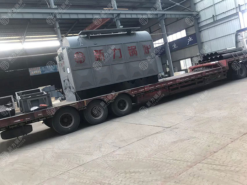 1709186842647438 生物质锅炉发货现场